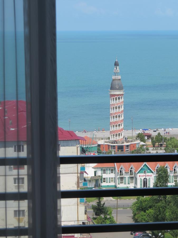 Real Palace 18 Pirosmani Apartment บาทูมิ ภายนอก รูปภาพ